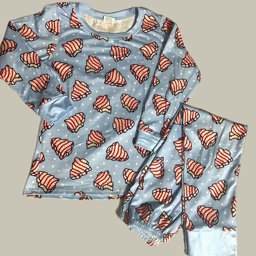 Boys 
Size 8/9
Worn only for pictures
Bought at online Boutique q